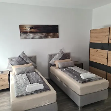 アパート Crissie